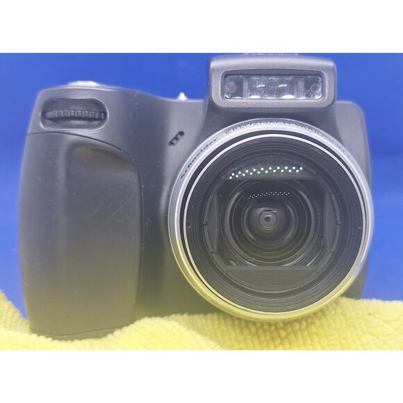 Kodak EasyShare DX6490 4MP 10x optical zoom digital camera- works great! - Picture 1 of 12